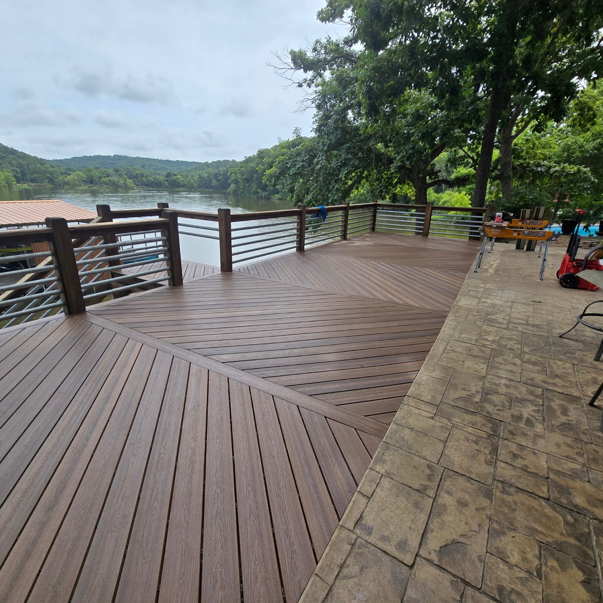 Lakefront Deck with Horizontal Railing